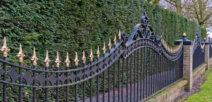 Iron Fence: The Best Bet to Enhance Your Home Security