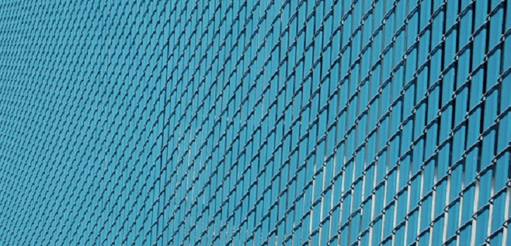 Your Step-By-Step Guide to Installing a Chain-Link Fence